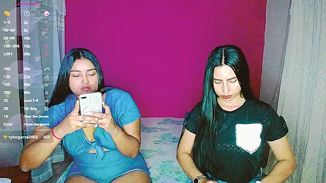 Snapshot of violeta_rous chatting on January 2025 03:41:02 AM violeta rous online show from January 2025 03:41:02 AM