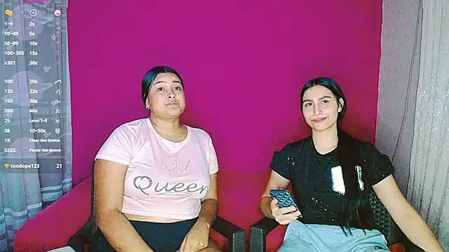 Snapshot of violeta_rous chatting on March 2025 06:07:02 AM violeta rous online show from March 2025 06:07:02 AM