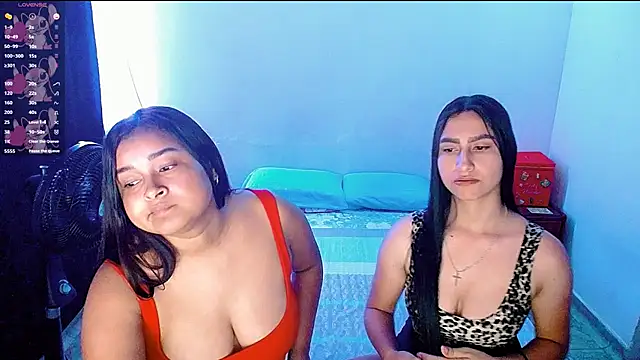 Snapshot of violeta_rous chatting on October 2025 07:12:01 AM violeta rous online show from October 2025 07:12:01 AM