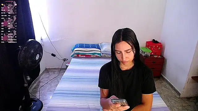 violeta rous online show from November 2025 06:29:01 PM