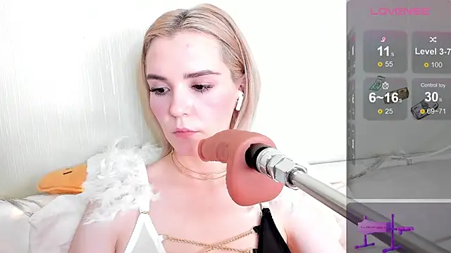 Kaya Devis online show from March 2025 08:29:01 AM