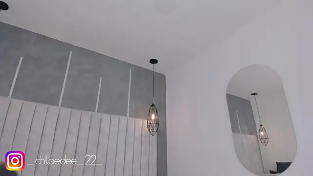 chloe d online show from January 2025 04:36:01 PM