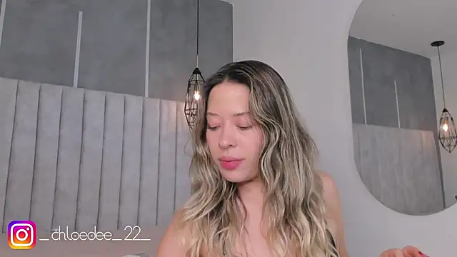 chloe d online show from January 2025 02:46:02 PM