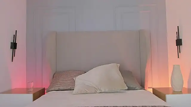 chloe d online show from March 2026 12:54:01 PM