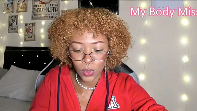 Cristal Jonasxh online show from January 2025 04:05:01 AM