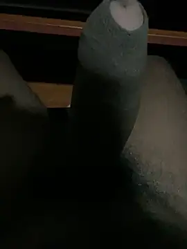 Snapshot of Yurt000 chatting on January 2025 05:53:01 PM Yurt000 online show from January 2025 05:53:01 PM