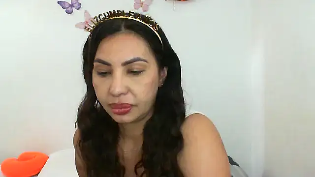 Snapshot of salome__milf chatting on May 2026 07:11:02 PM salome milf online show from May 2026 07:11:02 PM