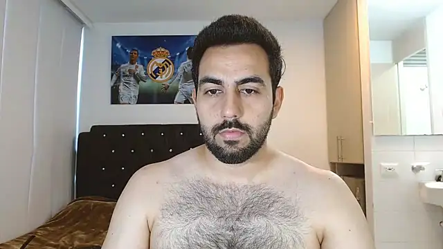 Snapshot of omarmohammedhot2 chatting on January 2025 02:33:02 PM omarmohammedhot2 online show from January 2025 02:33:02 PM