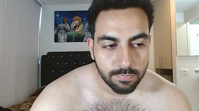 Snapshot of omarmohammedhot2 chatting on February 2025 02:27:02 PM omarmohammedhot2 online show from February 2025 02:27:02 PM