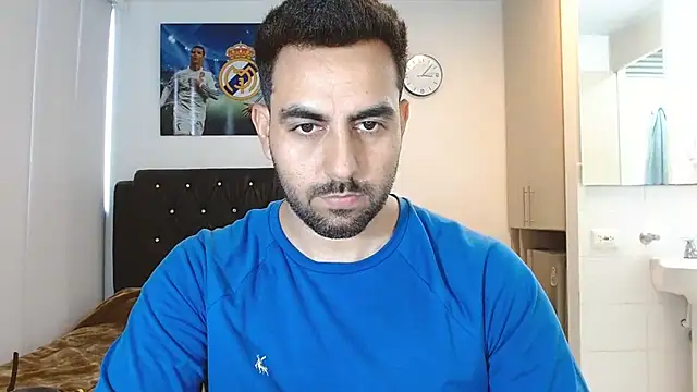 Snapshot of omarmohammedhot2 chatting on March 2025 05:13:02 PM omarmohammedhot2 online show from March 2025 05:13:02 PM