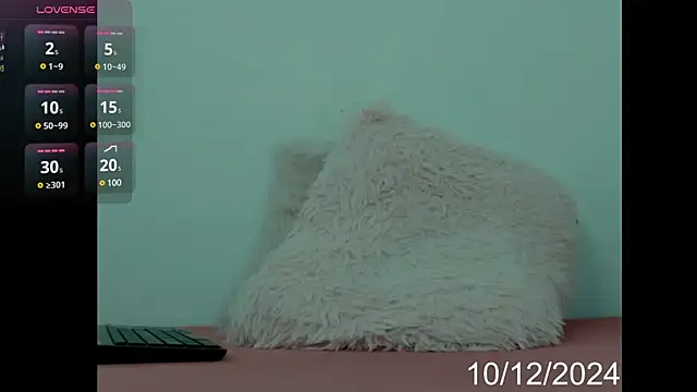 lady hana28 online show from December 2024 03:12:01 PM