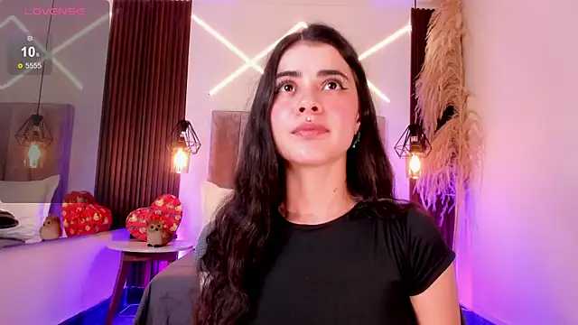 dasha-rodrigues online show from July 2026 02:01:02 PM