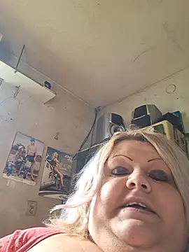 Snapshot of ducicsajsziii chatting on September 2025 10:06:01 AM ducicsajsziii online show from September 2025 10:06:01 AM