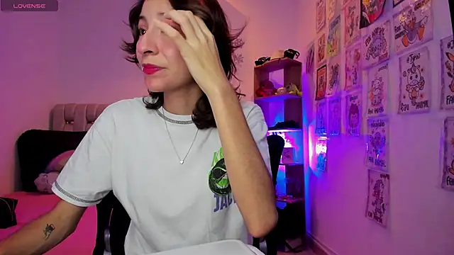 Snapshot of Gorgeous_Team chatting on March 2025 08:10:02 PM Gorgeous Team online show from March 2025 08:10:02 PM