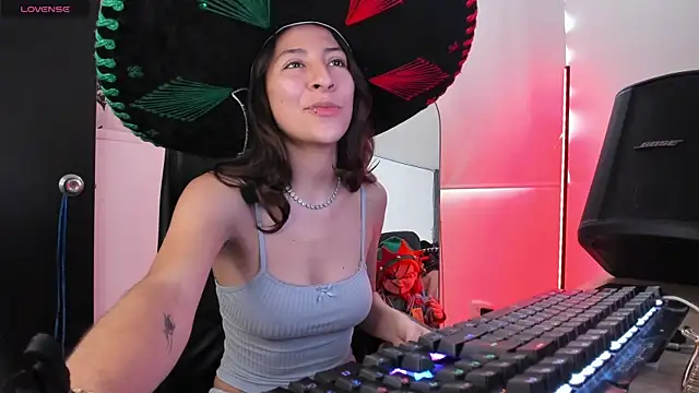 Gorgeous Team online show from April 2026 08:51:01 PM