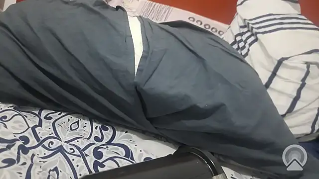 Ivanxx712 online show from May 2026 01:57:16 AM