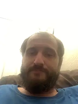 Snapshot of Bdb61mm chatting on December 2025 07:31:01 PM Bdb61mm online show from December 2025 07:31:01 PM