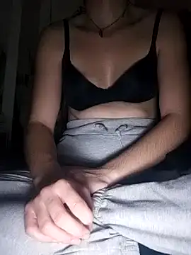 Snapshot of bruna_safadinhaa chatting on January 2025 09:40:02 AM bruna safadinhaa online show from January 2025 09:40:02 AM