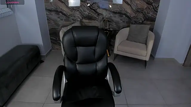 AlessiaCorleone  online show from March 2025 09:29:02 PM