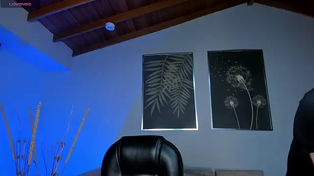 AmyWalker  online show from February 2025 10:21:02 AM