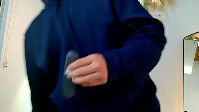 Juan Castano online show from March 2026 06:39:01 AM