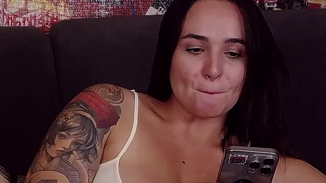 Snapshot of MeIisaLove chatting on August 2026 06:07:02 PM MeIisaLove online show from August 2026 06:07:02 PM