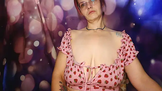 Carlysmiles online show from November 2025 11:10:01 AM