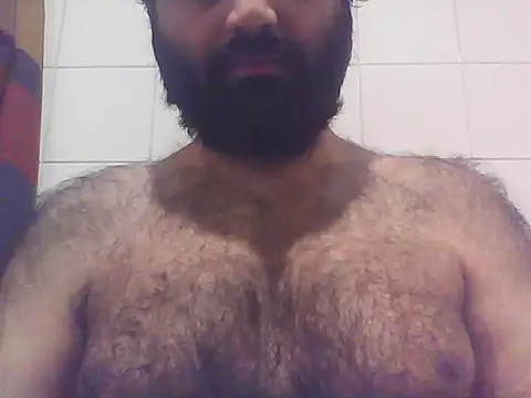 Snapshot of JohnBond009 chatting on May 2026 12:33:01 PM JohnBond009 online show from May 2026 12:33:01 PM