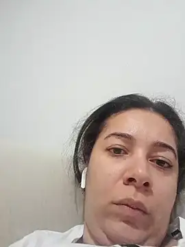 Tatavogliosa89 online show from April 2026 08:20:01 PM