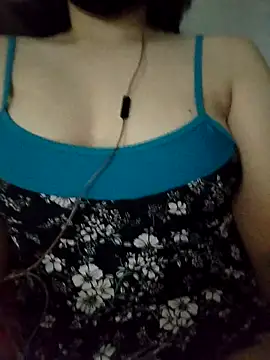 Snapshot of pinaxpack1 chatting on October 2025 04:49:01 AM pinaxpack1 online show from October 2025 04:49:01 AM