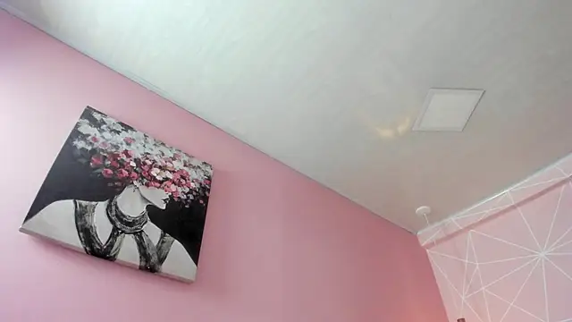 dolly zoe online show from October 2025 09:56:01 PM