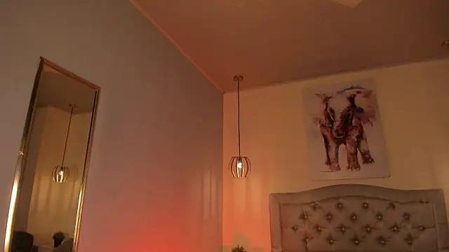 ayshel   online show from March 2026 02:00:01 AM