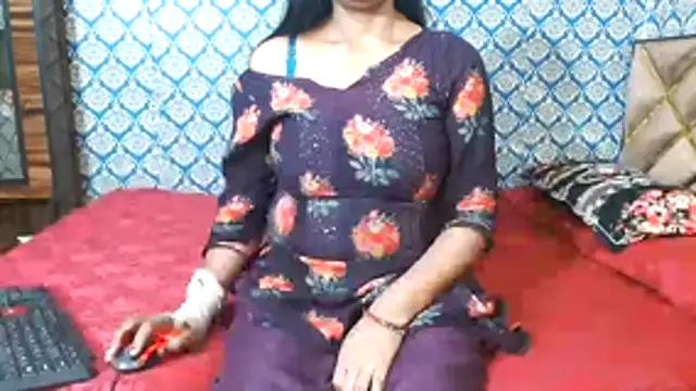 nikitahot3 online show from November 2025 03:12:02 PM