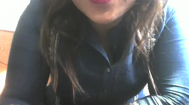 Snapshot of shekira99 chatting on February 2025 03:43:01 AM shekira99 online show from February 2025 03:43:01 AM