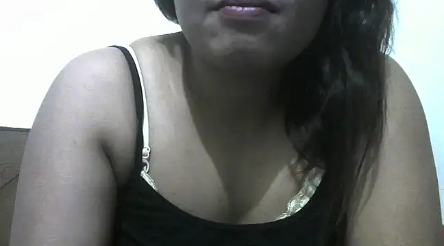 Snapshot of shekira99 chatting on February 2025 12:26:01 AM shekira99 online show from February 2025 12:26:01 AM