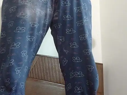 Snapshot of shekira99 chatting on September 2025 05:07:01 AM shekira99 online show from September 2025 05:07:01 AM