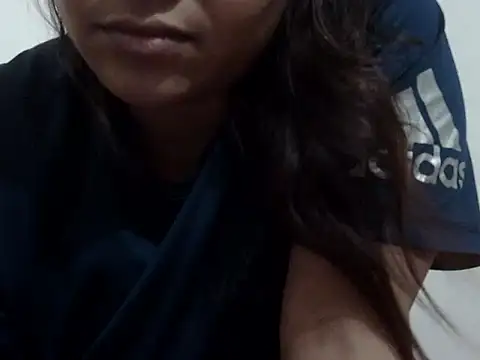 Snapshot of shekira99 chatting on September 2025 08:43:01 PM shekira99 online show from September 2025 08:43:01 PM