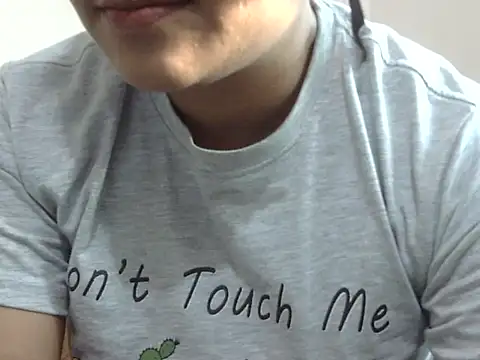 Snapshot of shekira99 chatting on October 2025 01:38:01 AM shekira99 online show from October 2025 01:38:01 AM