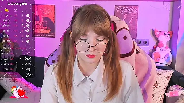 AliceLanley online show from December 2024 12:03:01 PM