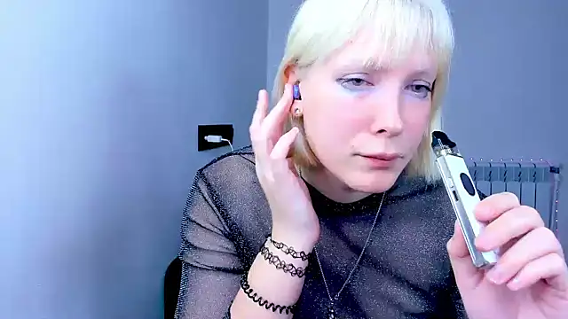 dollmore online show from November 2025 02:55:02 AM