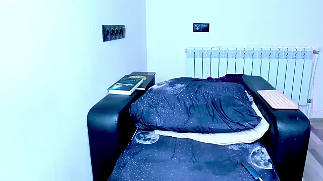 dollmore online show from November 2025 01:16:01 AM