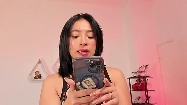 valerycolins online show from January 2026 02:17:01 AM