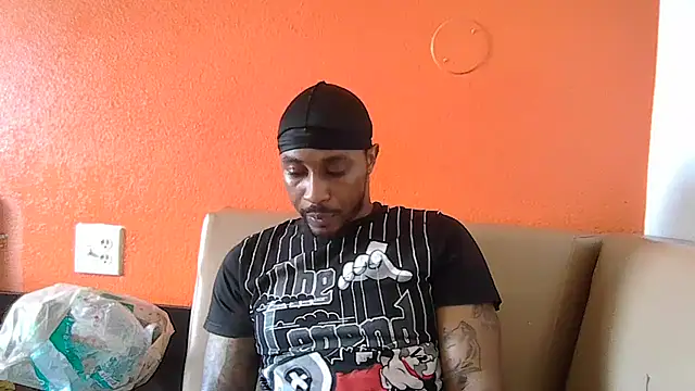 Stressreliever82 online show from March 2025 06:58:01 PM