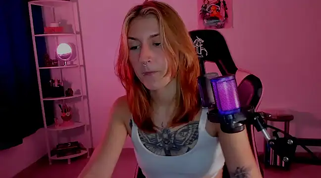 Snapshot of Dakotaa_ chatting on January 2025 04:48:01 AM Dakotaa  online show from January 2025 04:48:01 AM