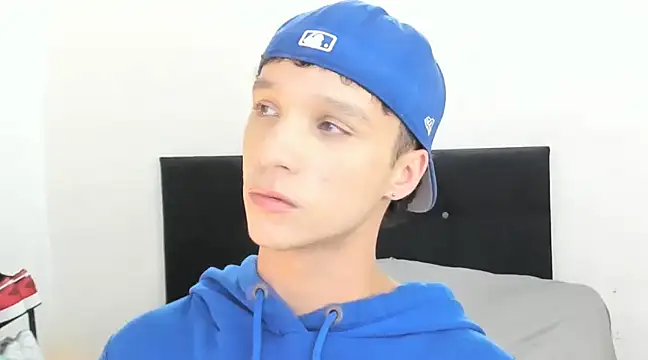 angelcortes online show from January 2025 06:38:01 PM