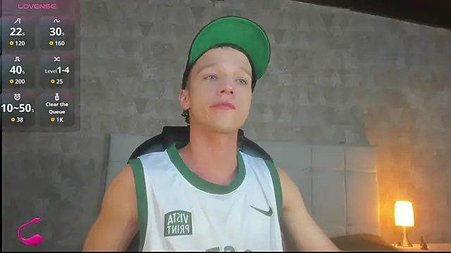 angelcortes online show from December 2025 01:38:02 PM