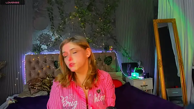 DellaRowe online show from January 2025 02:03:02 PM