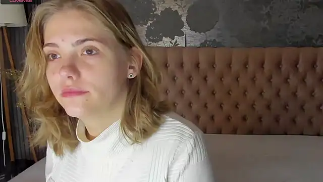 DellaRowe online show from October 2025 06:01:02 AM