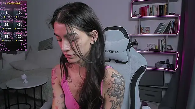 vinkitinkii online show from March 2025 09:02:02 AM