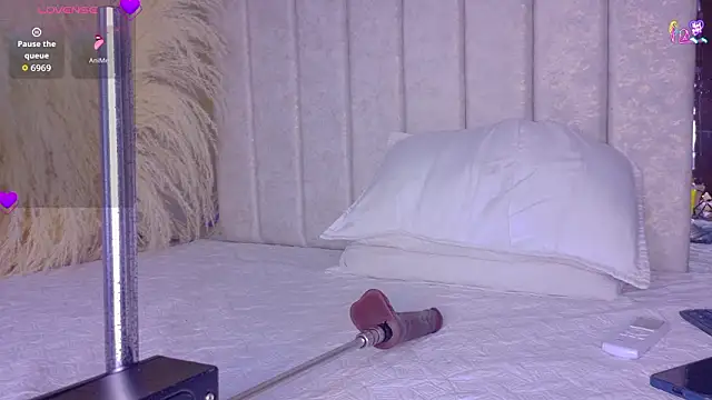  Gretta online show from March 2026 08:37:01 PM